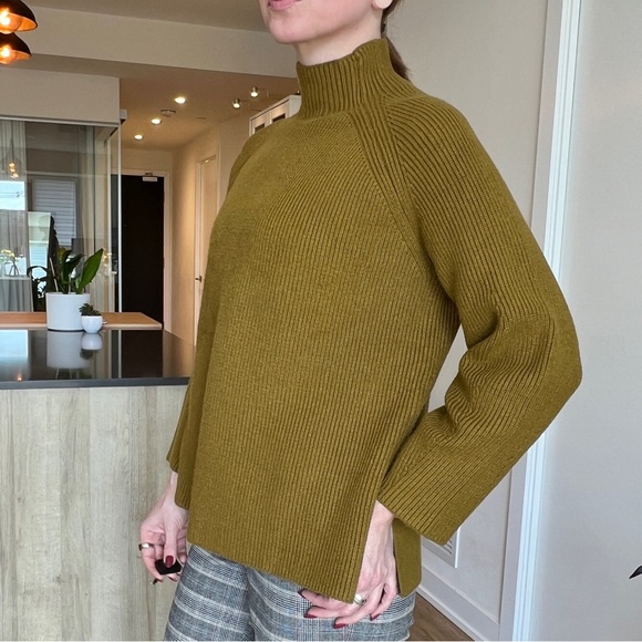 Zara Rib MocNeck Green Sweater Sz: S - Picture 1 of 9